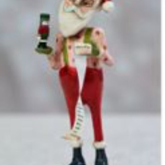 "Checking it Twice" Figurine by Jorge de Rojas - Picture 3 of 7